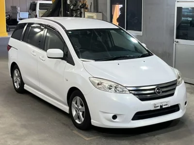 Nissan Lafesta