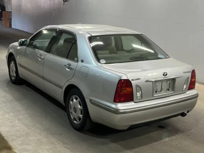 Toyota PROGRES