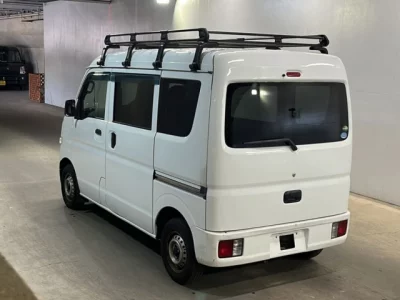 Mitsubishi Minicab Van