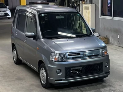 Mitsubishi Toppo