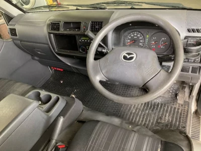 Mazda Bongo Van