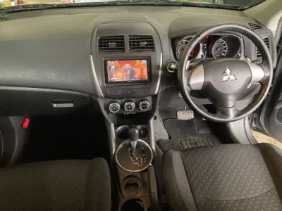 Mitsubishi RVR