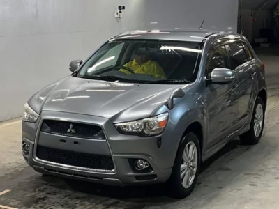Mitsubishi RVR