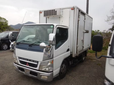 Mitsubishi Fuso Canter