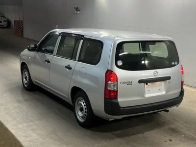 Mazda Familia S-Wagon