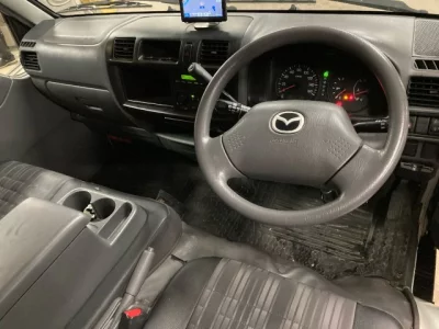 Mazda Bongo Van