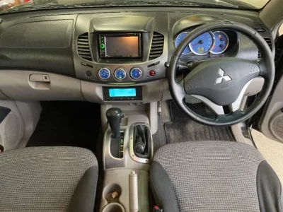 Mitsubishi Triton
