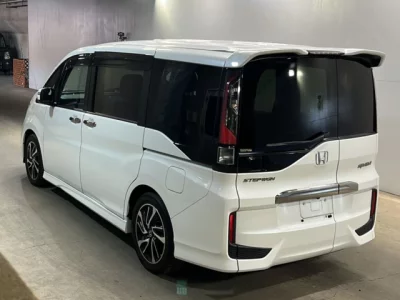 Honda STEP WAGON