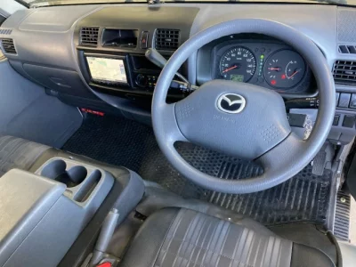 Mazda Bongo Van