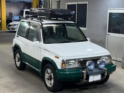 Suzuki Escudo