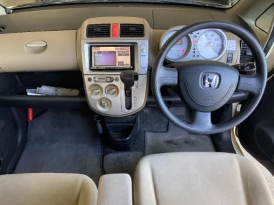 Honda Life