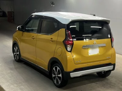 Mitsubishi eK X