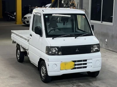 Mitsubishi Minicab Truck