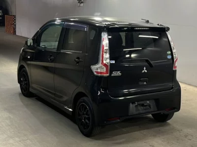 Mitsubishi ek Custom