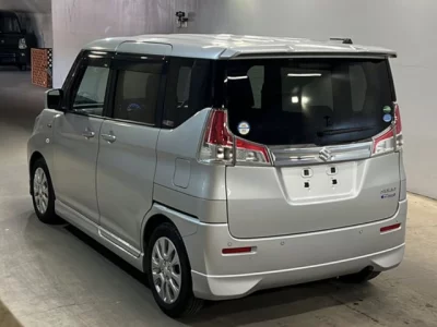 Suzuki Solio