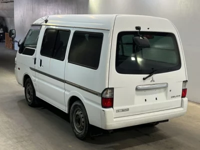 Mitsubishi Delica