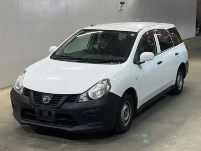 Nissan AD