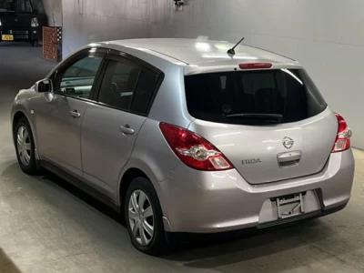Nissan Tiida