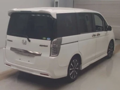 Honda STEP WAGON