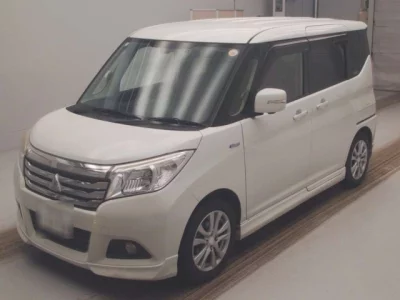Mitsubishi Delica D:2