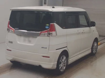 Mitsubishi Delica D:2