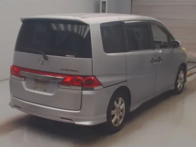 Honda STEP WAGON