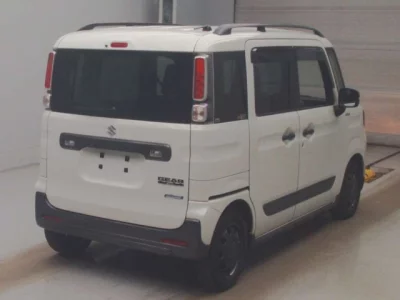 Suzuki Spacia Gear
