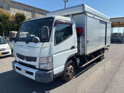 Mitsubishi Fuso Canter