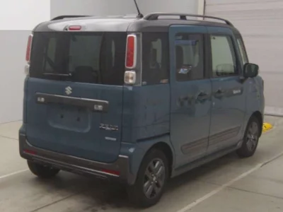 Suzuki Spacia Gear
