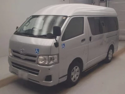 Toyota RegiusAce