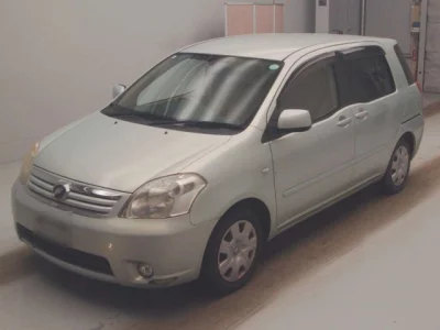 Toyota Raum