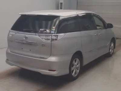 Toyota ESTIMA HYBRID