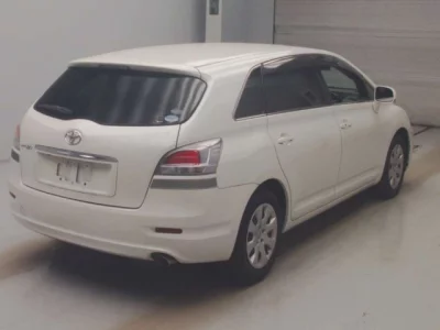 Toyota Mark X Zio