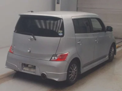 Toyota bB
