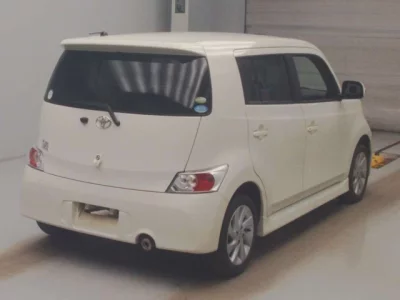 Toyota bB