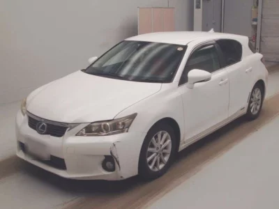 Lexus CT200h