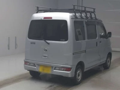 Toyota Pixis Van