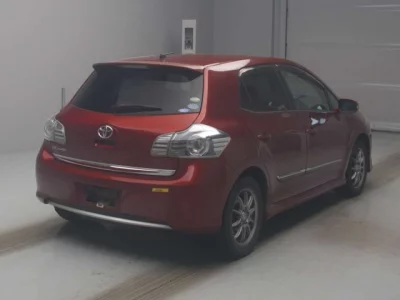 Toyota BLADE