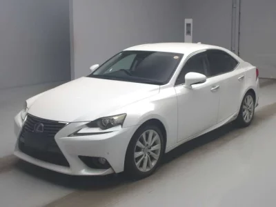 Lexus IS300h