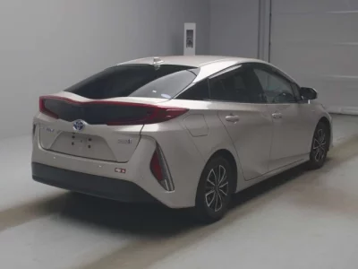 Toyota PRIUS PHV