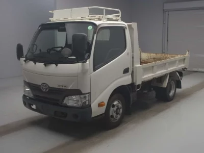 Toyota DYNA