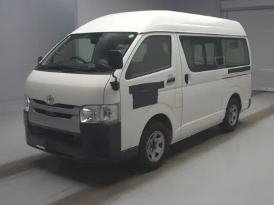Toyota RegiusAce