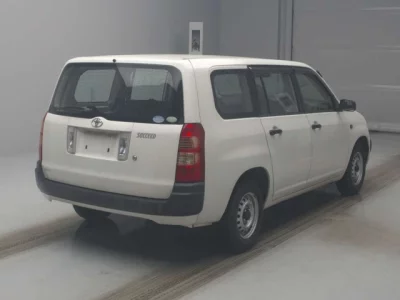 Toyota Succeed