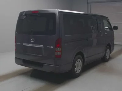 Toyota RegiusAce