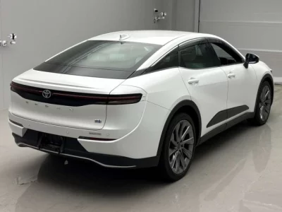 Toyota Crown Crossover