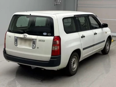 Toyota Succeed