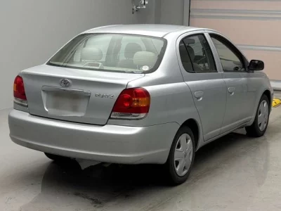 Toyota PLATZ