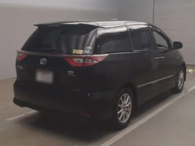 Toyota ESTIMA HYBRID