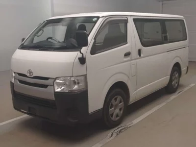 Toyota RegiusAce