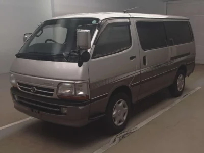 Toyota HiAce Van
